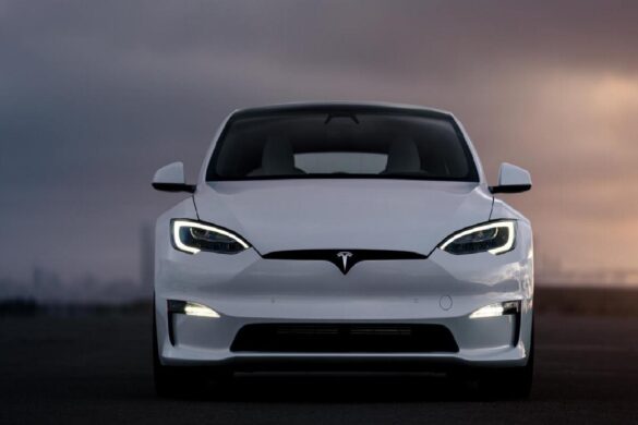 Info about Tesla Plaid Forums